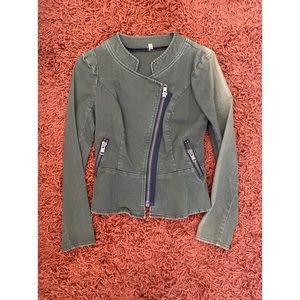 Size 4 army green Free People jacket